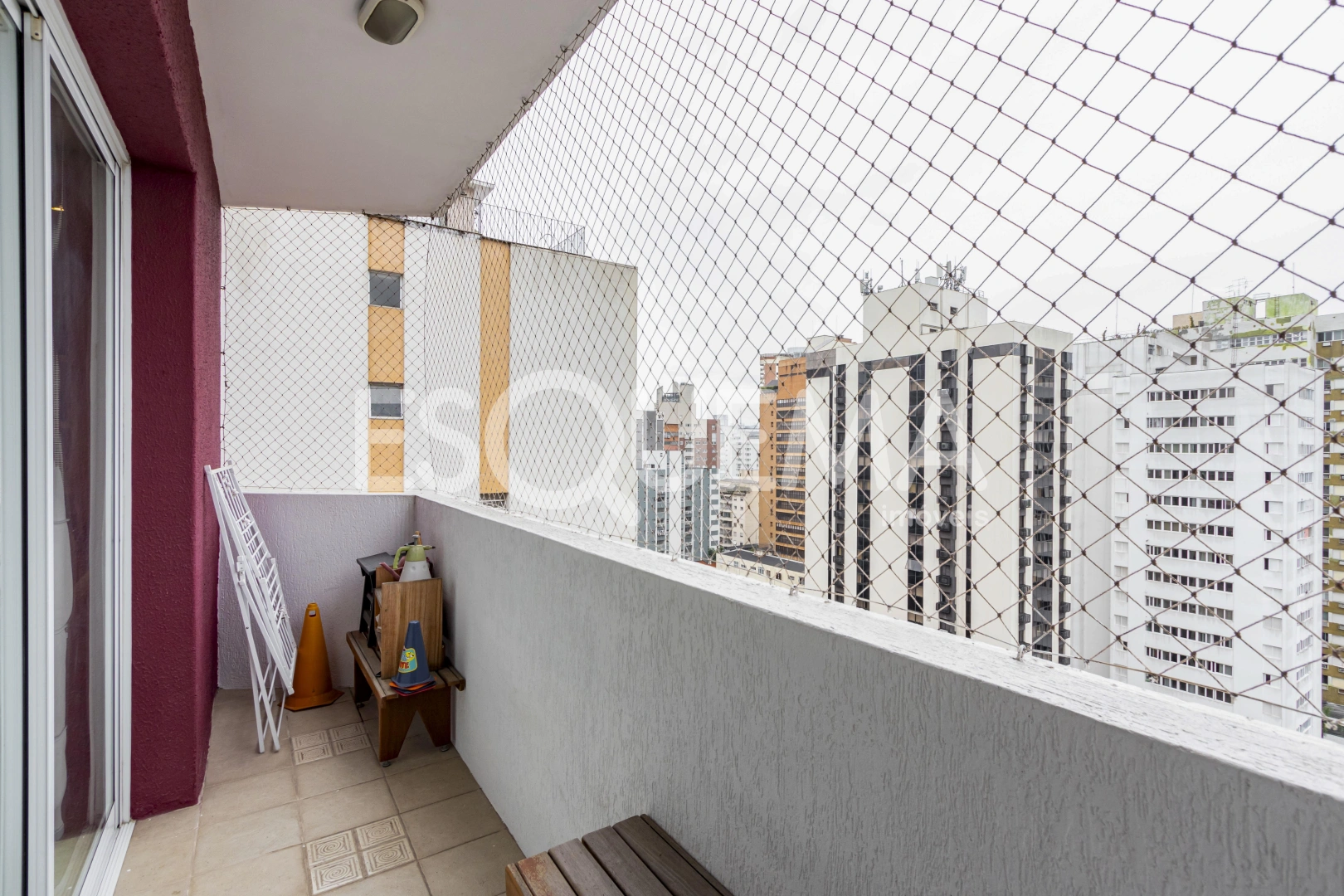 Apartamento reformado, em prédio procurado - Imagem 5