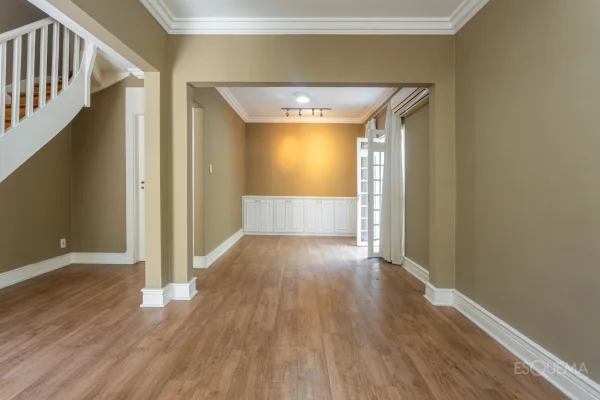 Casa reformada em região tranquila