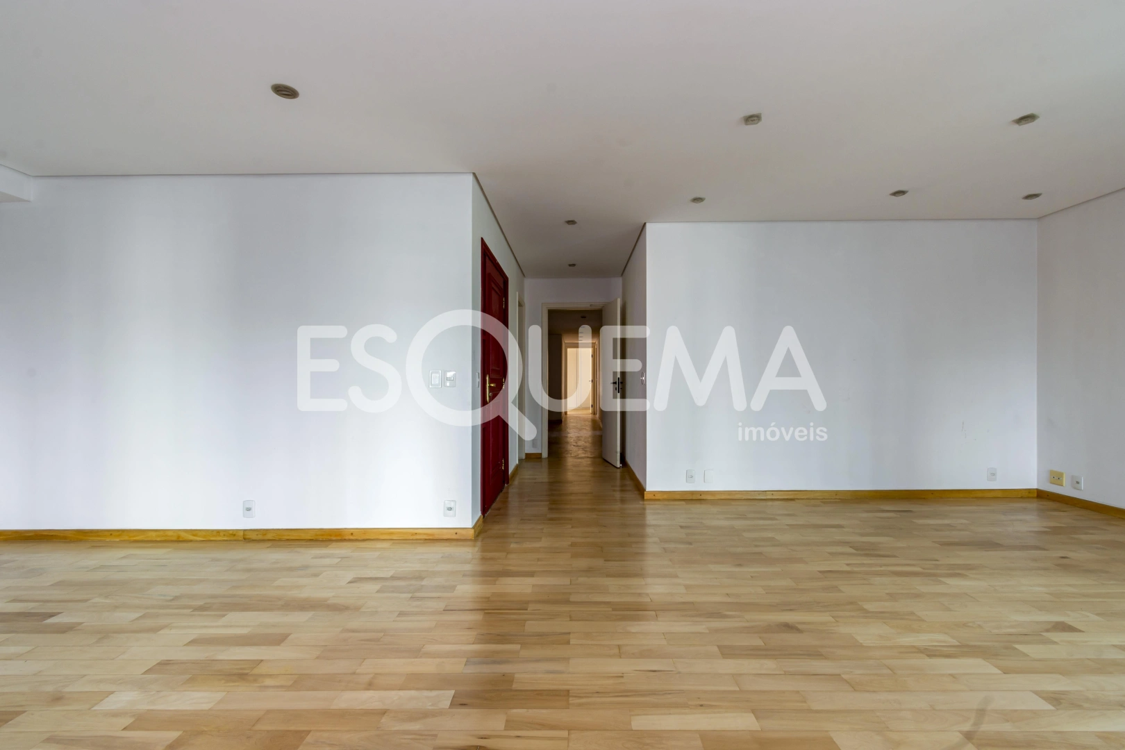 Apartamento amplo com ótima localização - Imagem 11