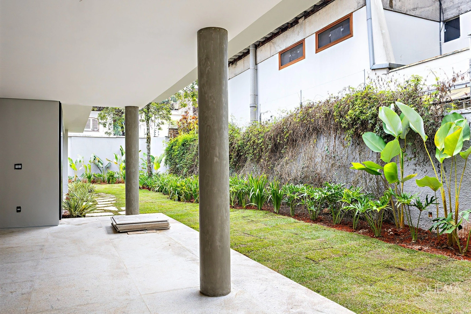 Casa térrea em excelente localização - Imagem 2