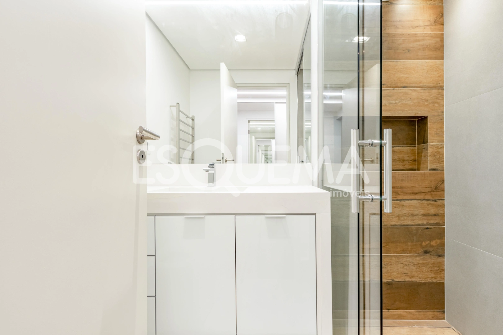 Apartamento moderno, elegante e bem localizado - Imagem 9