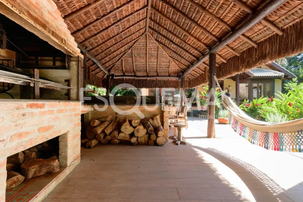 Casa espaçosa no condomínio Sítio São Pedro