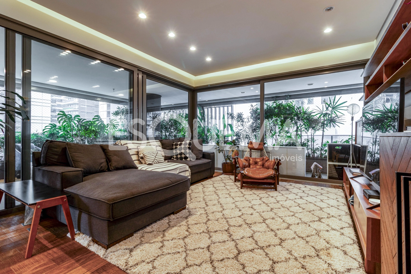 Apartamento mobiliado em ótima localização - Imagem 12