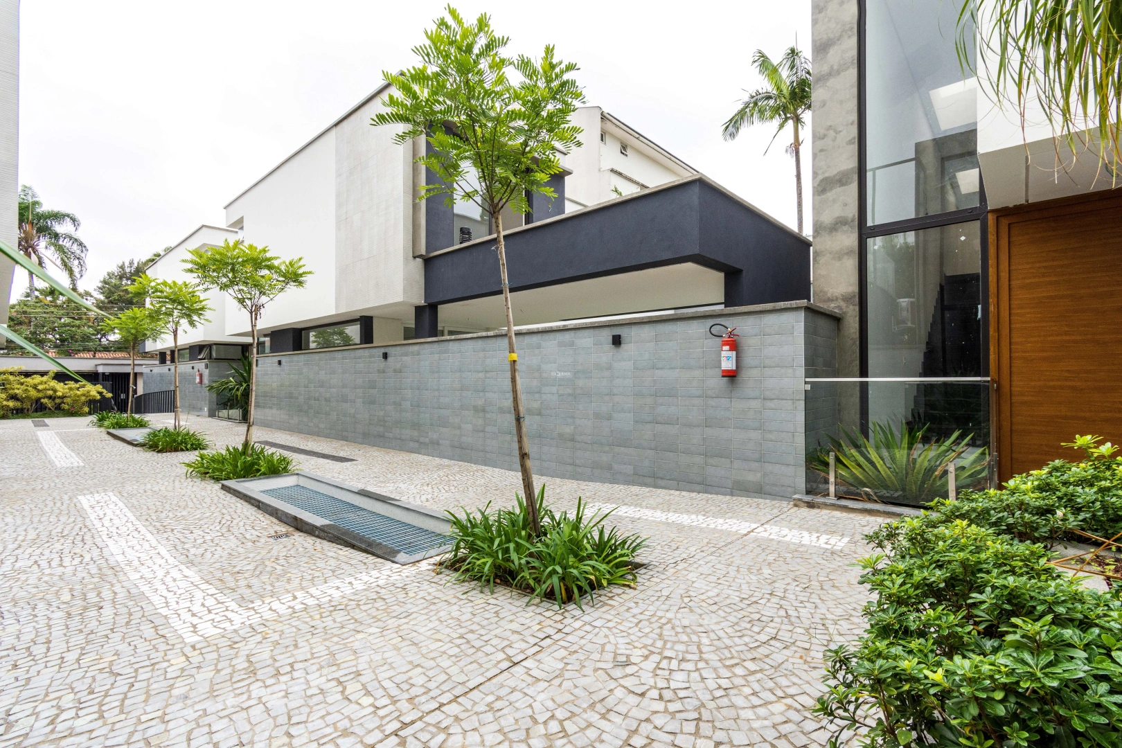Casa nova em condomínio fechado - Imagem 10