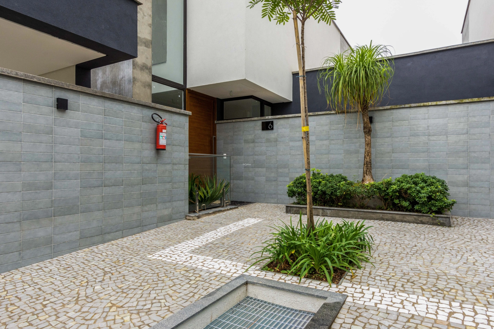 Casa nova em condomínio fechado - Imagem 11