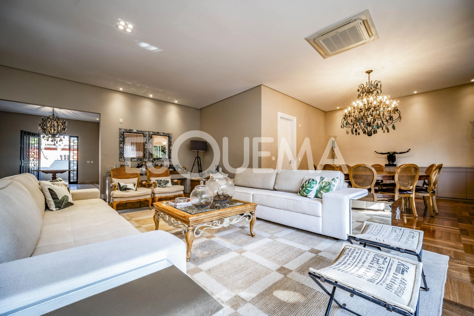 Casa em estilo clássico - Imagem 14