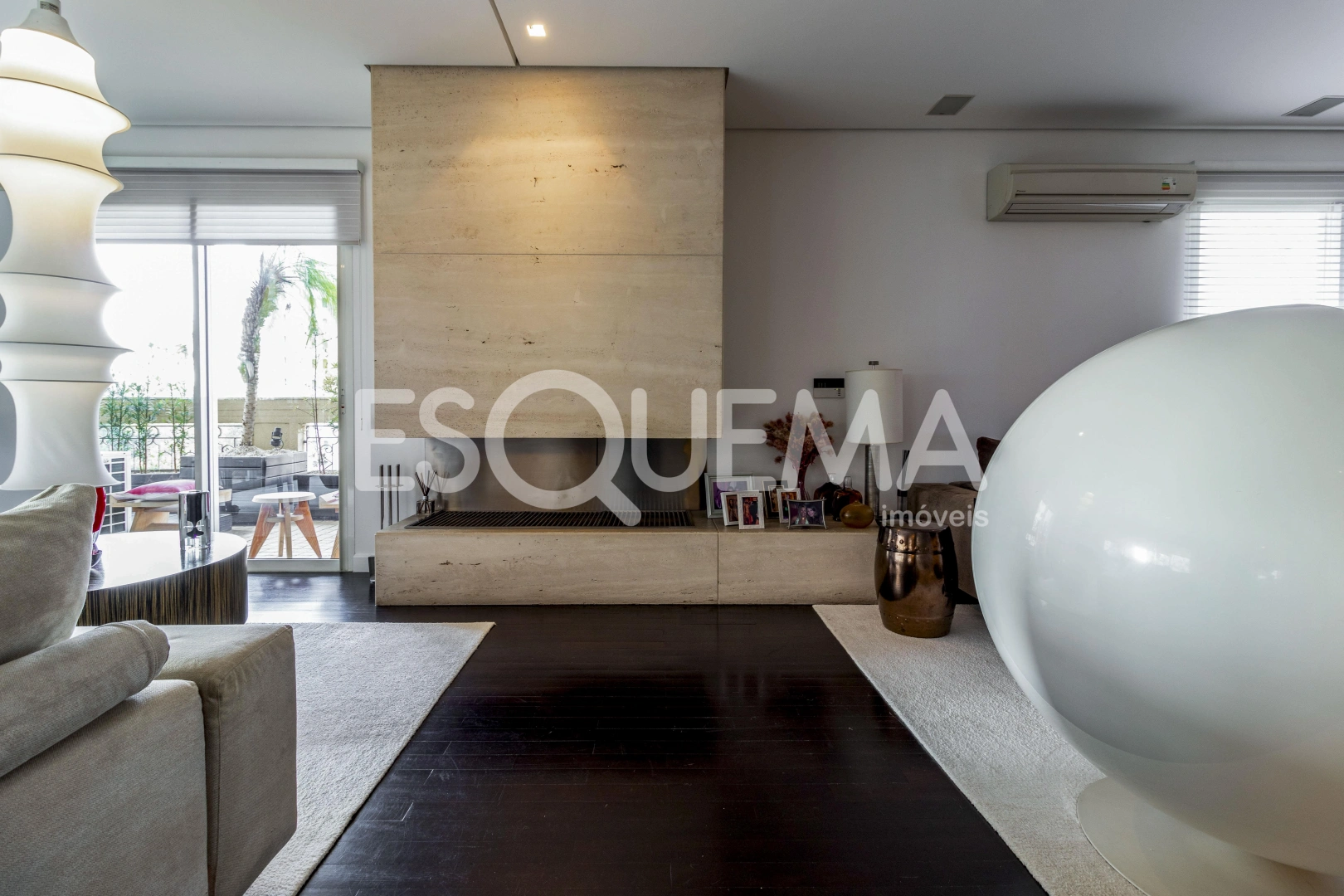 Apartamento com vista do bairro - Imagem 4