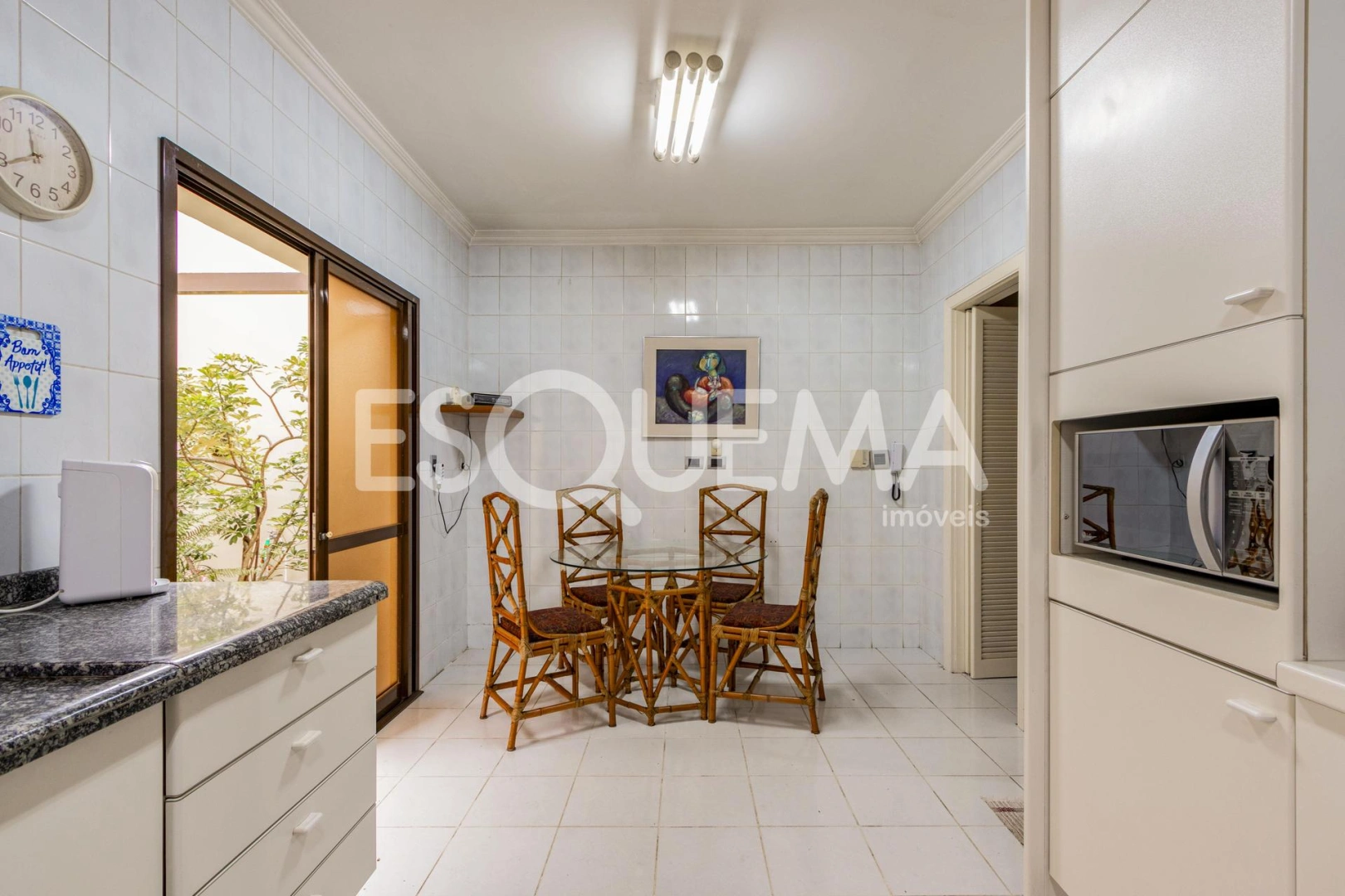 Casa em rua segura e arborizada - Imagem 15