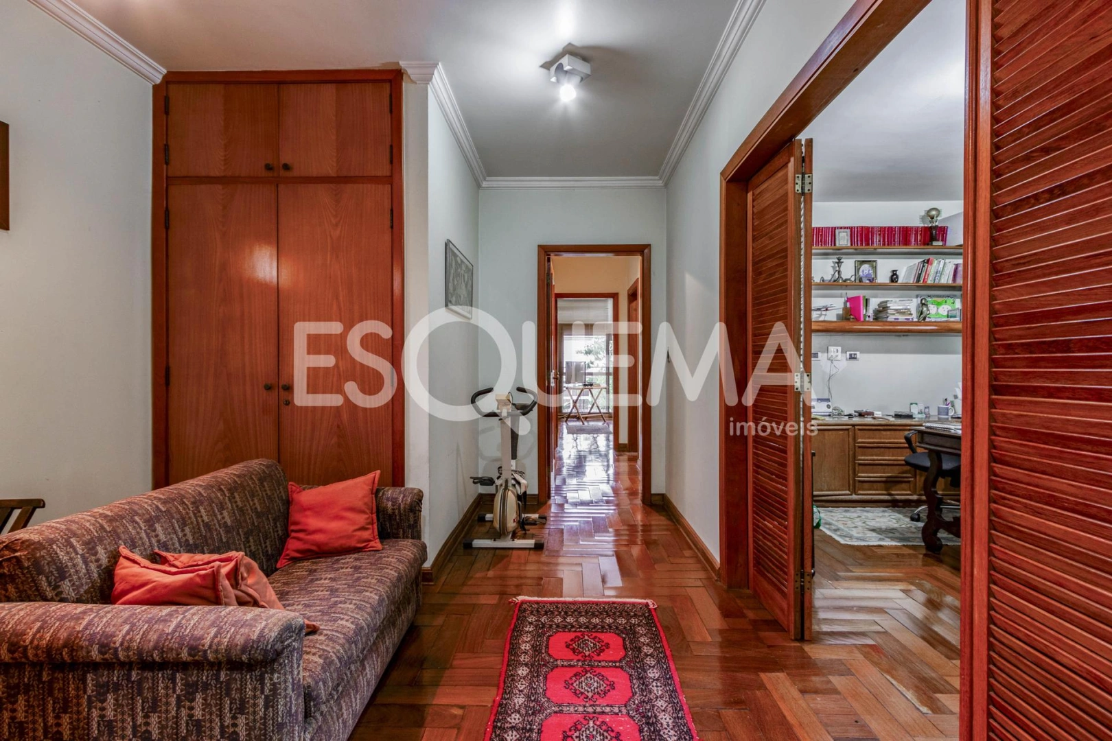 Casa em rua segura e arborizada - Imagem 9