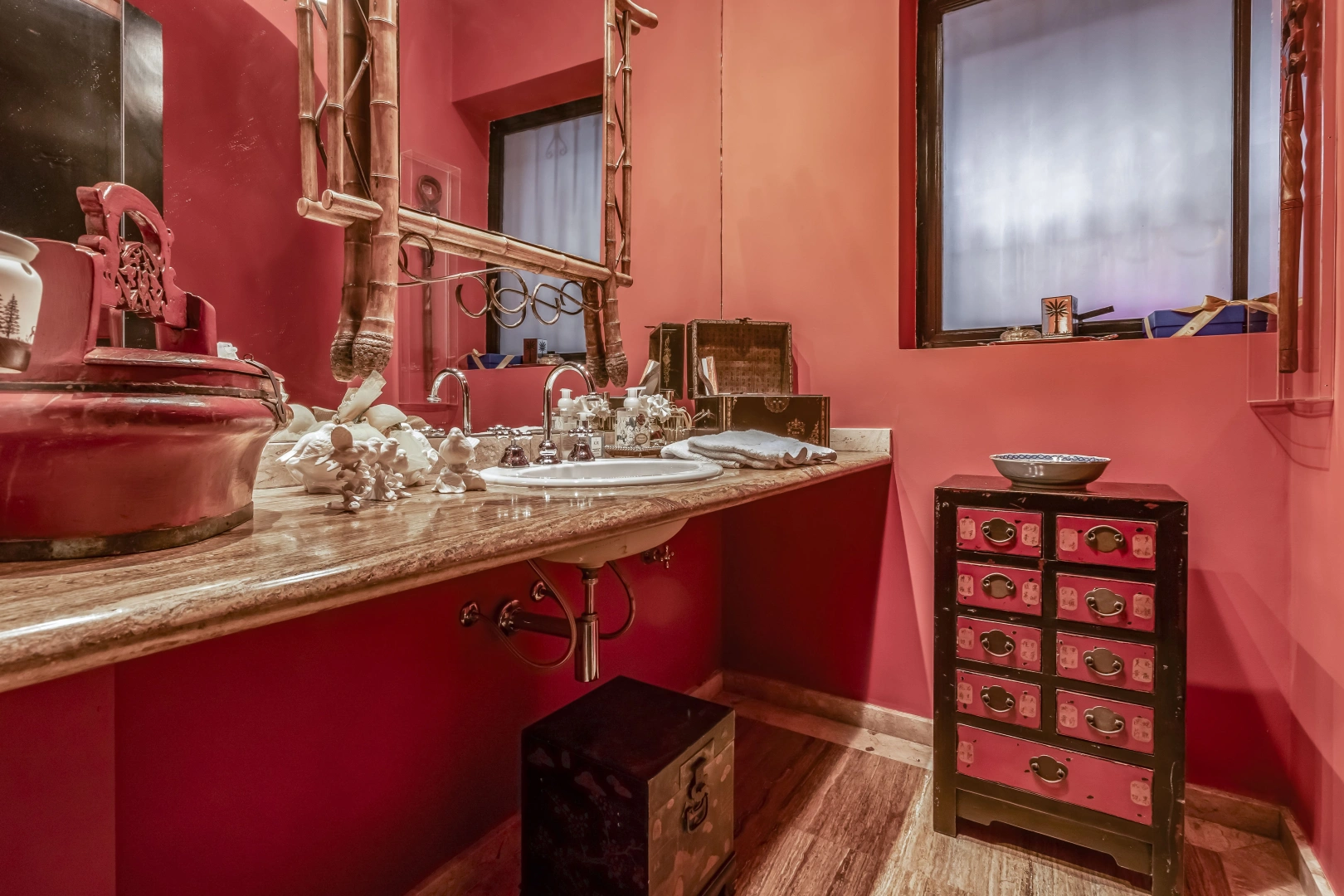Mansão em estilo Toscano - Imagem 9
