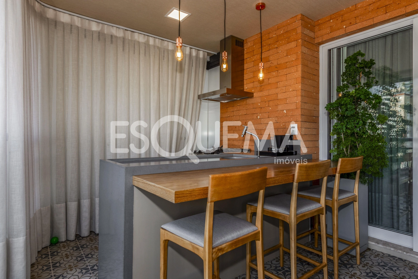 Apartamento com 4 suítes em edifício neoclássico - Imagem 9
