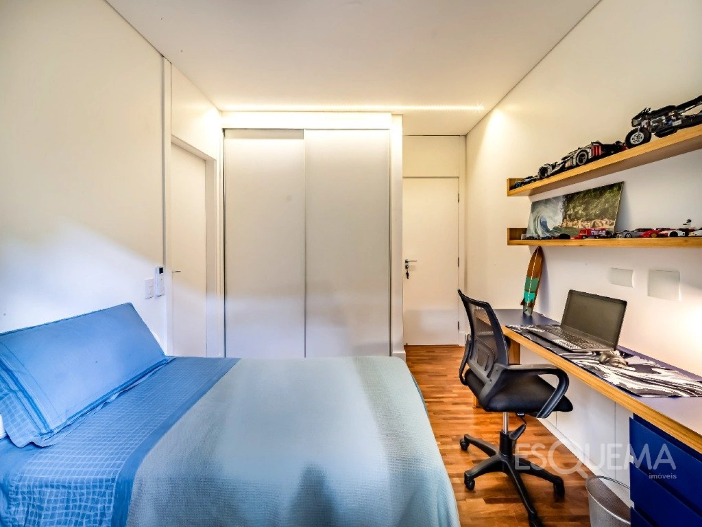 Casa térrea reformada em ótima localização - Imagem 12