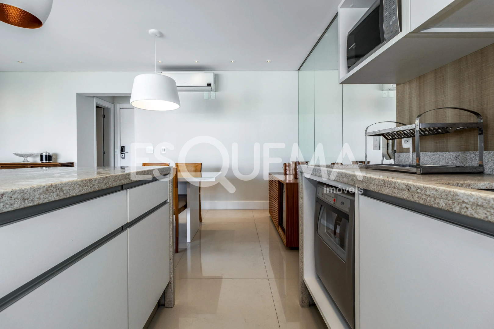Cobertura duplex mobiliada com vista privilegiada - Imagem 11