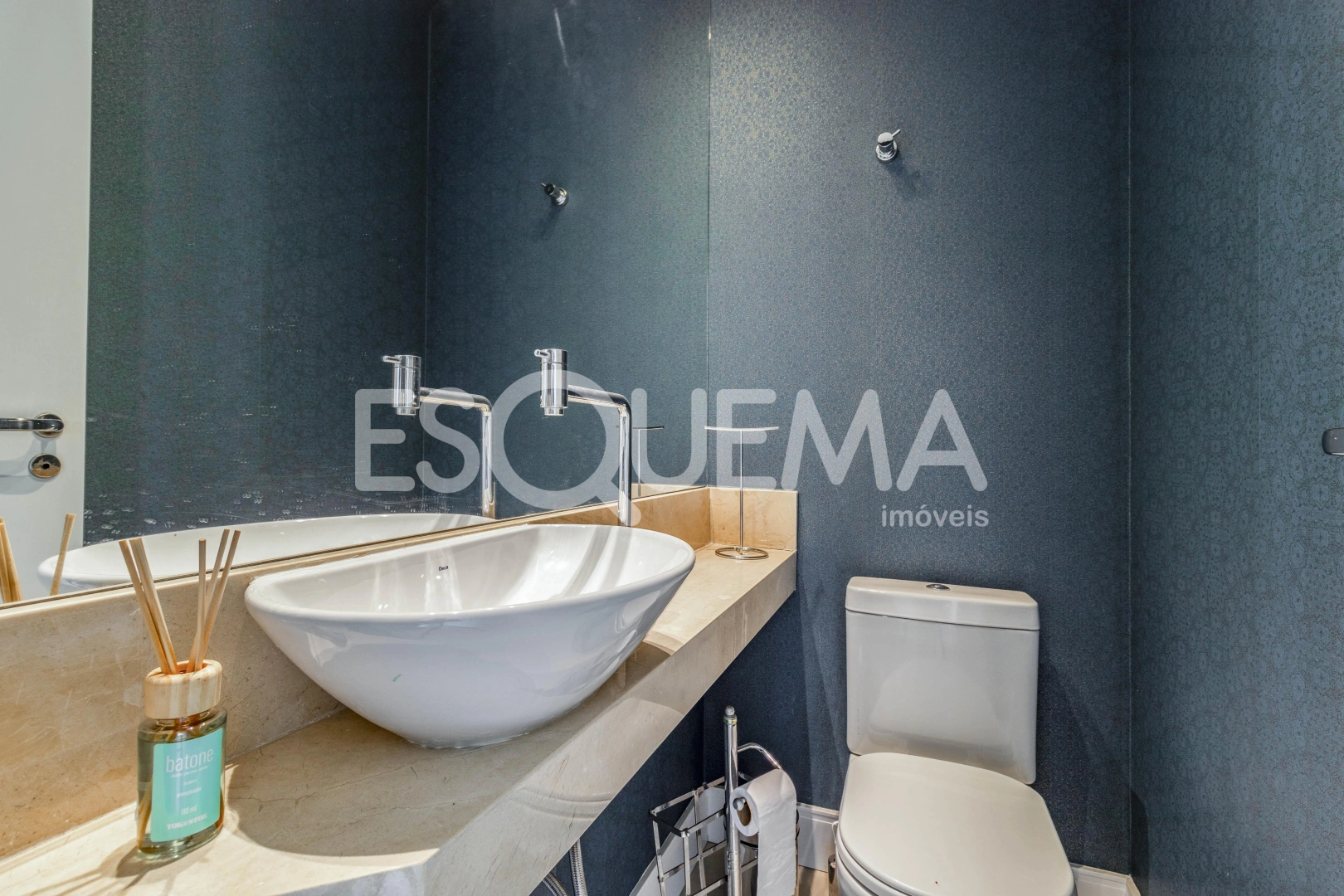 Cobertura duplex mobiliada com vista privilegiada - Imagem 12