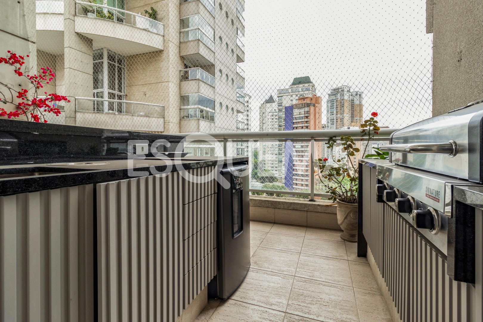 Apartamento em condomínio clube ao lado do Parque Ibirapuera - Imagem 8
