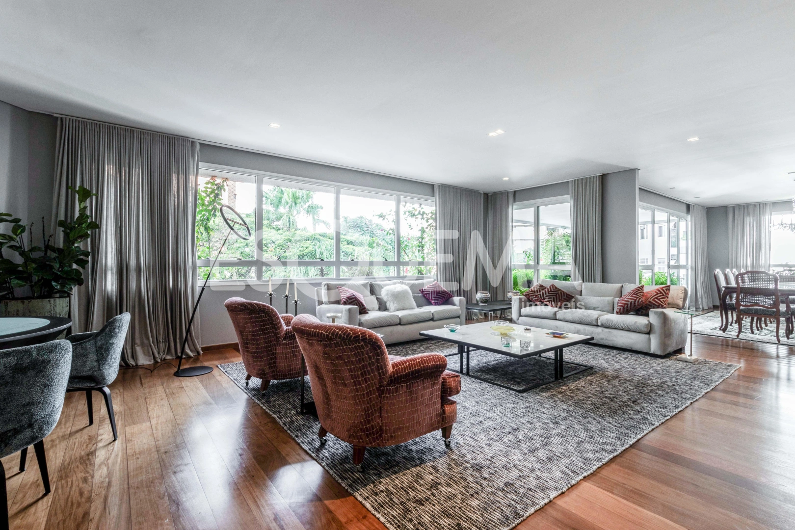 Apartamento reformado e contemporâneo - Imagem 3