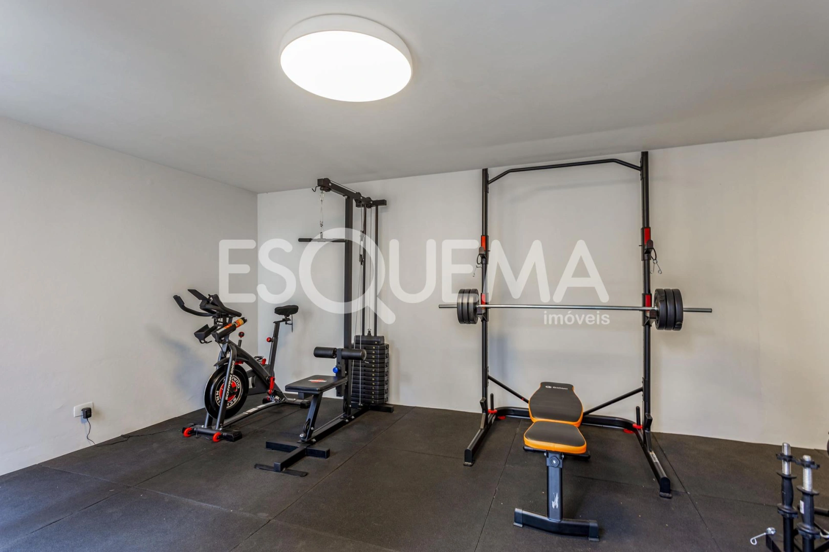 Casa recém-reformada próxima ao Parque do Cordeiro - Imagem 13