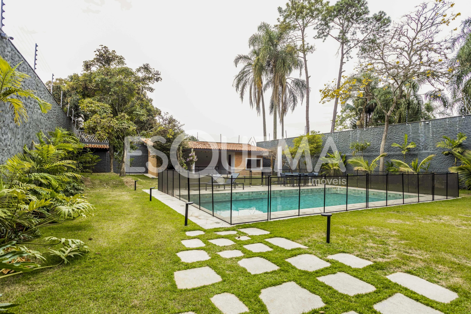 Casa recém-reformada próxima ao Parque do Cordeiro - Imagem 2