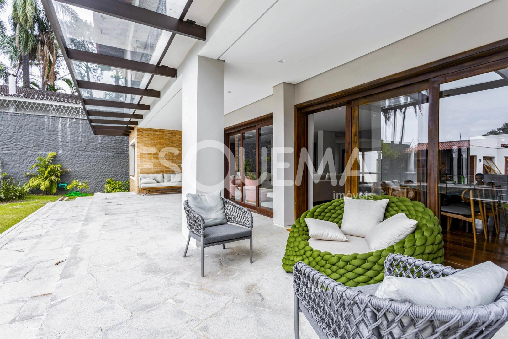 Casa recém-reformada próxima ao Parque do Cordeiro - Imagem 3