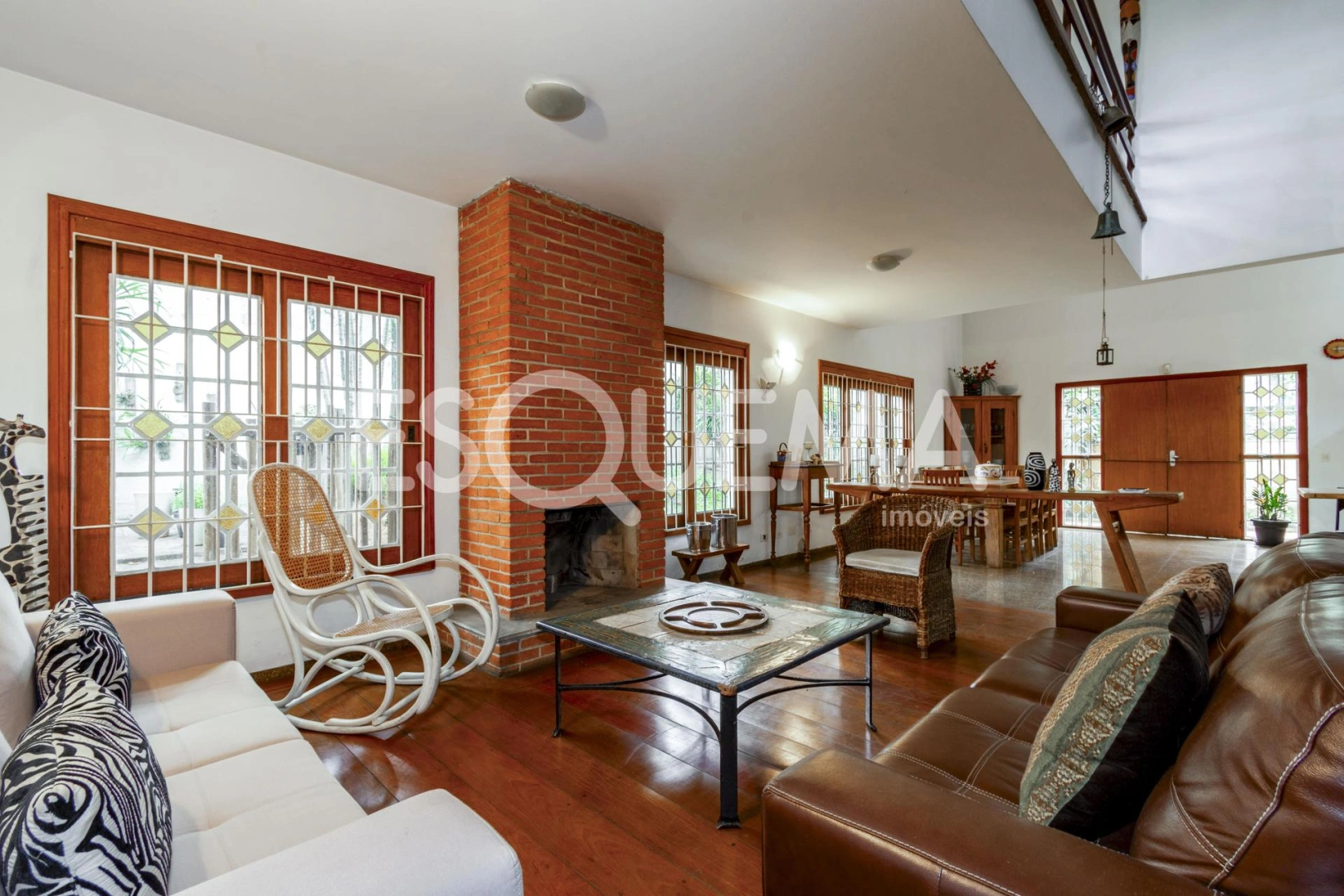 Casa ampla com ar de interior - Imagem 3