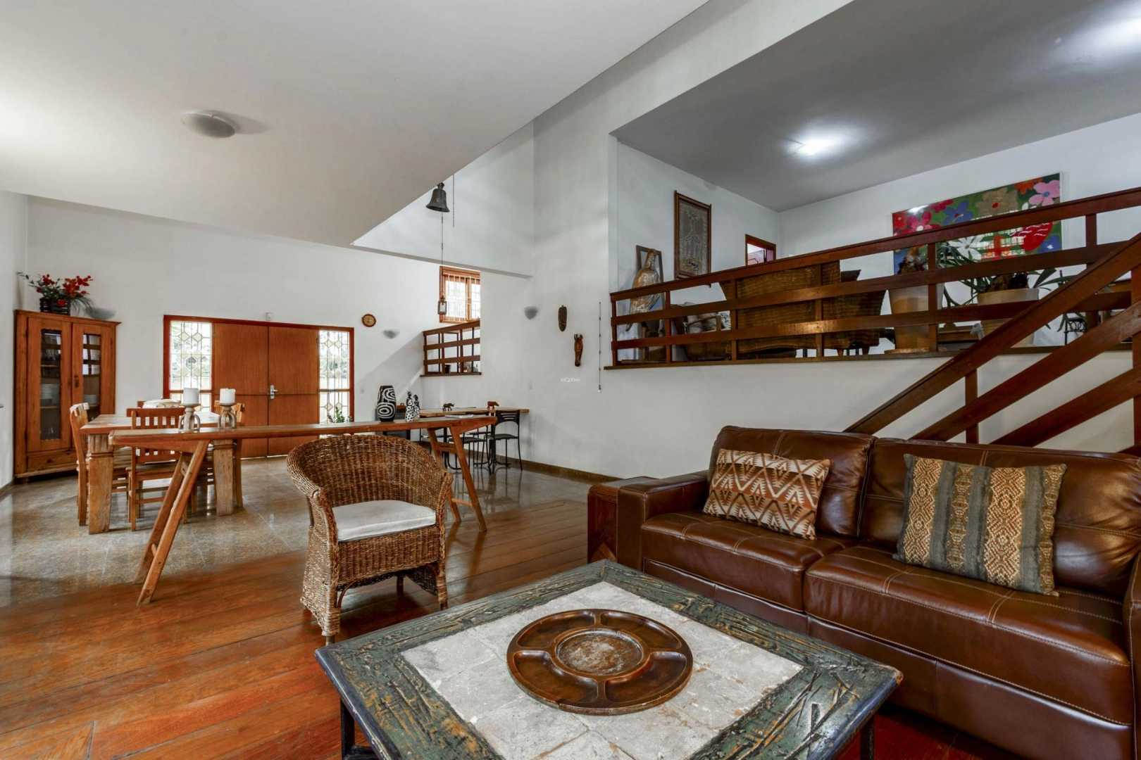 Casa ampla com ar de interior - Imagem 4