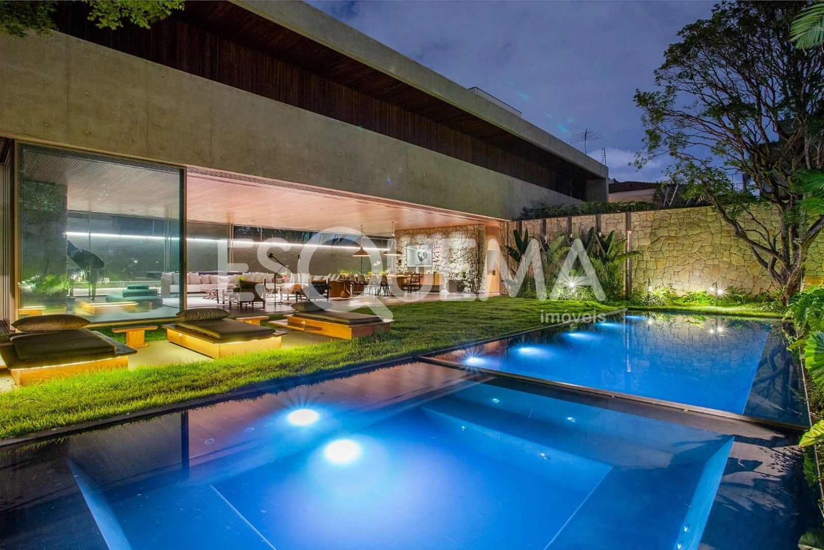 Casa em rua fechada com projeto de Gui Mattos - Imagem 13