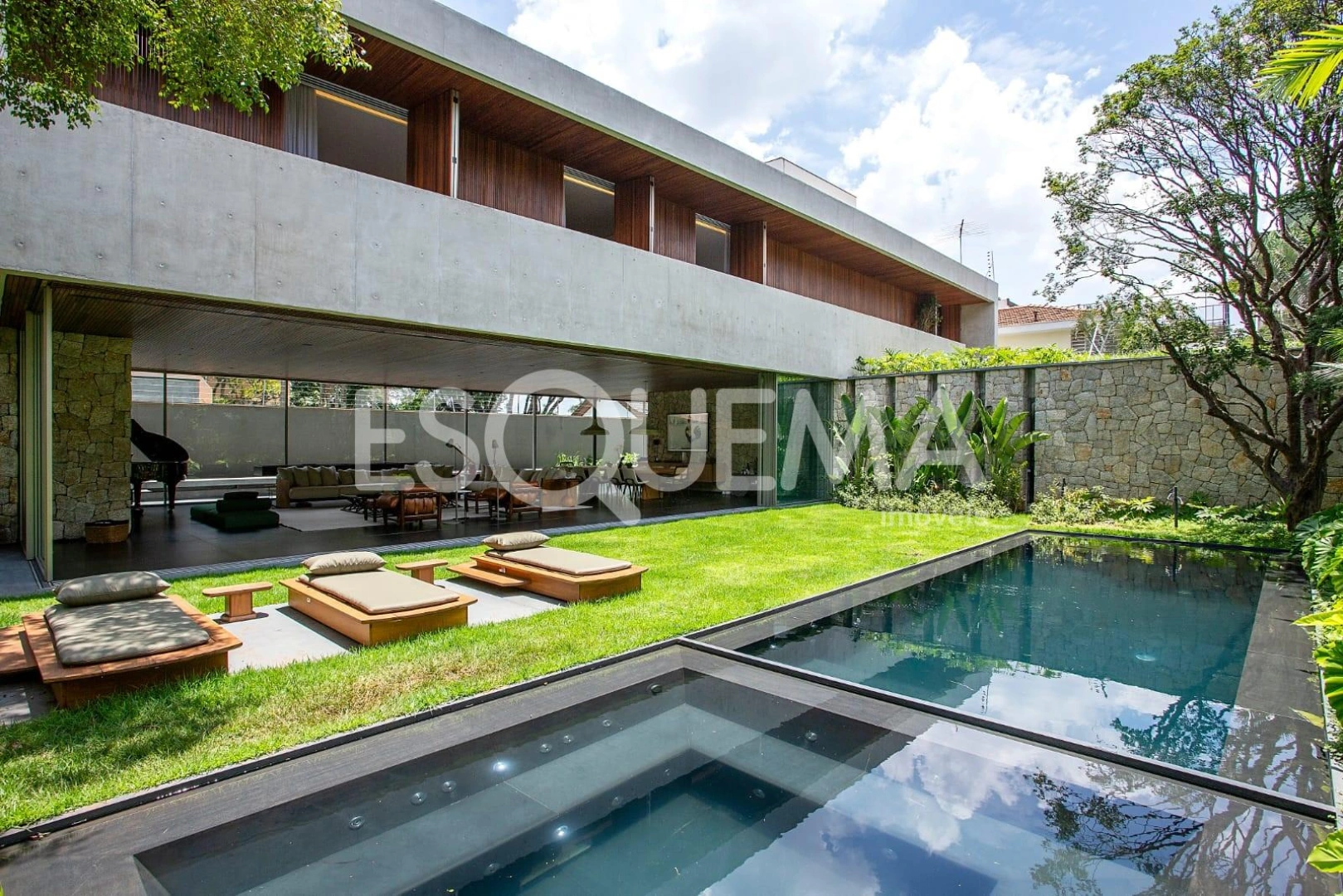 Casa em rua fechada com projeto de Gui Mattos - Imagem 1