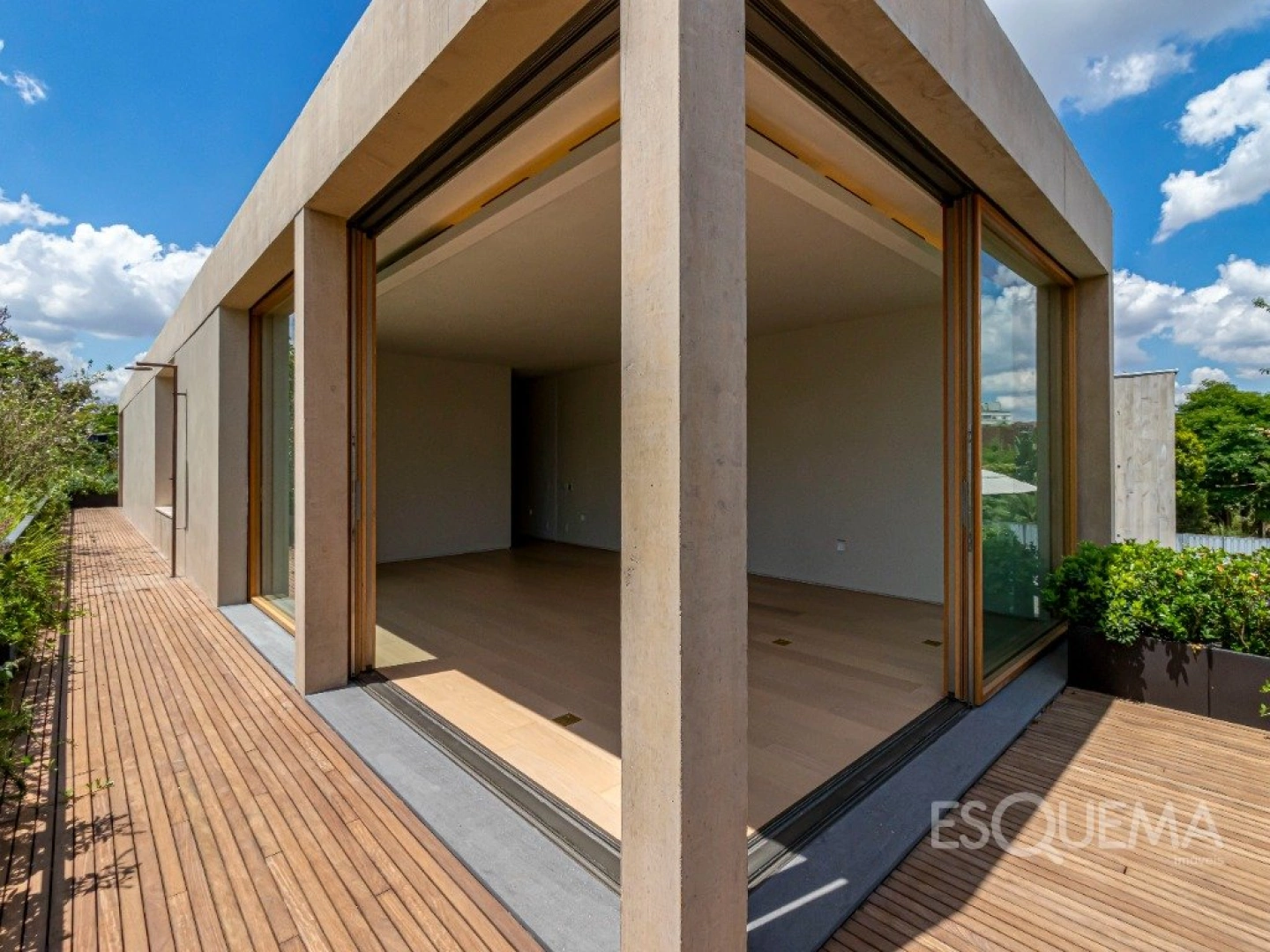 Casa com projeto contemporâneo assinado por Gabriel Kogan e Guilherme Pianca - Imagem 10