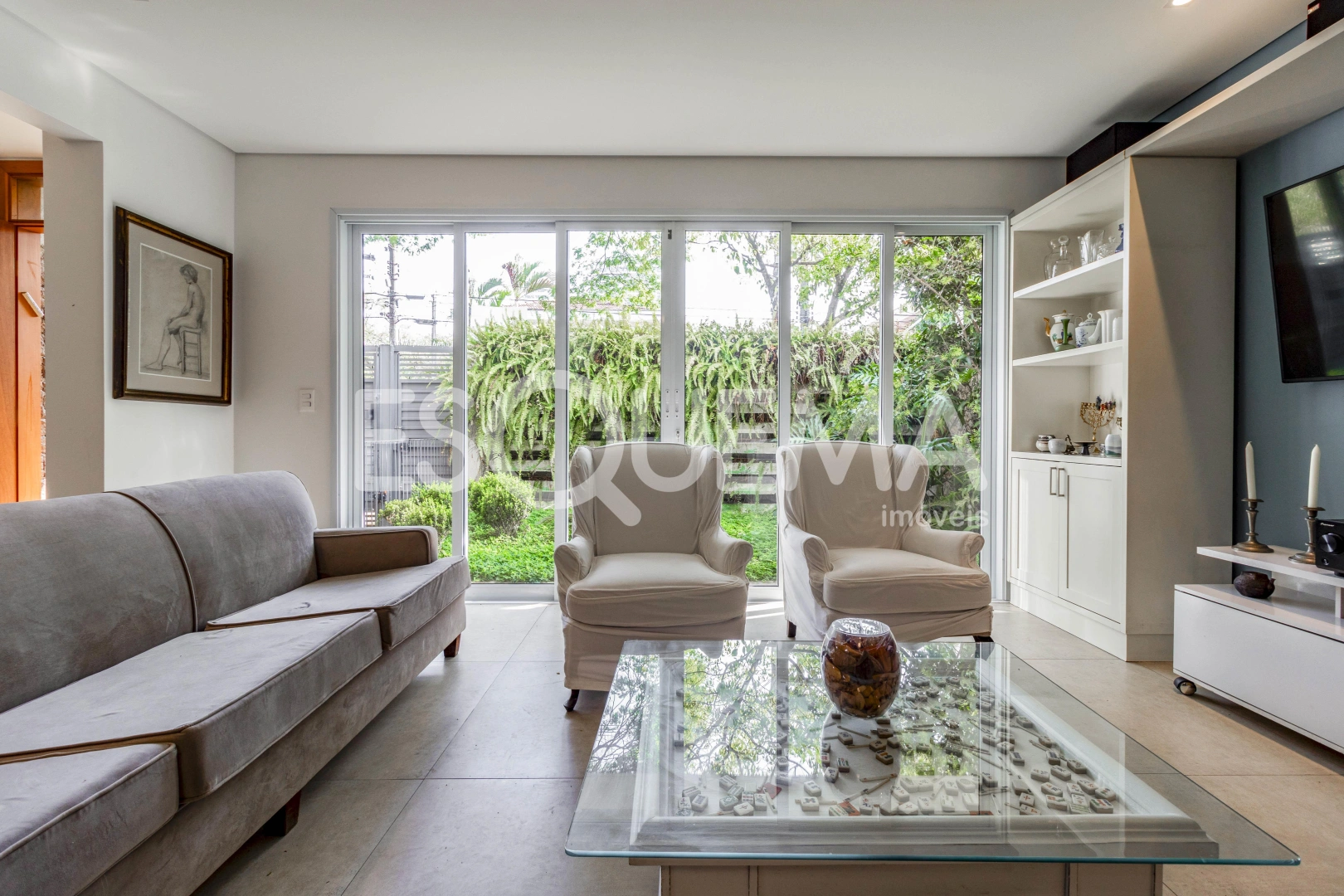 Casa com muito verde em Moema - Imagem 1