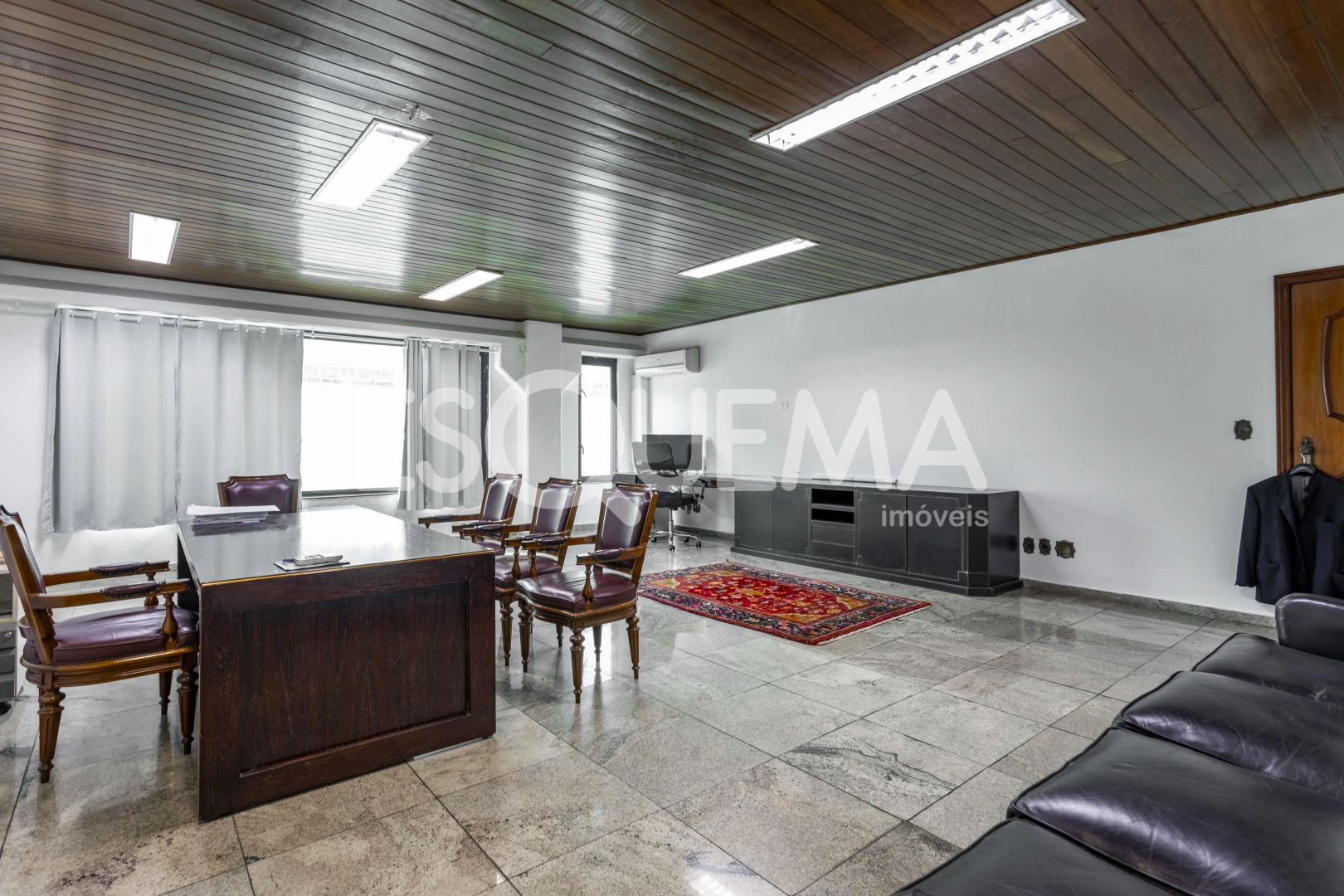 Casa comercial ampla na Cidade Jardim - Imagem 11