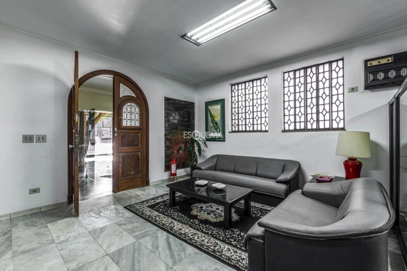 Casa comercial em zoneamento ZCOR 2 - Imagem 6