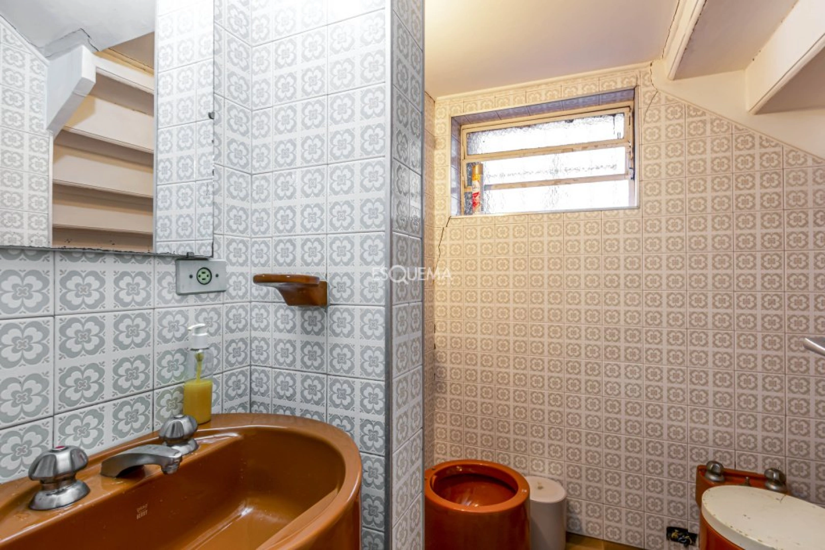 Casa comercial em zoneamento ZCOR 2 - Imagem 9
