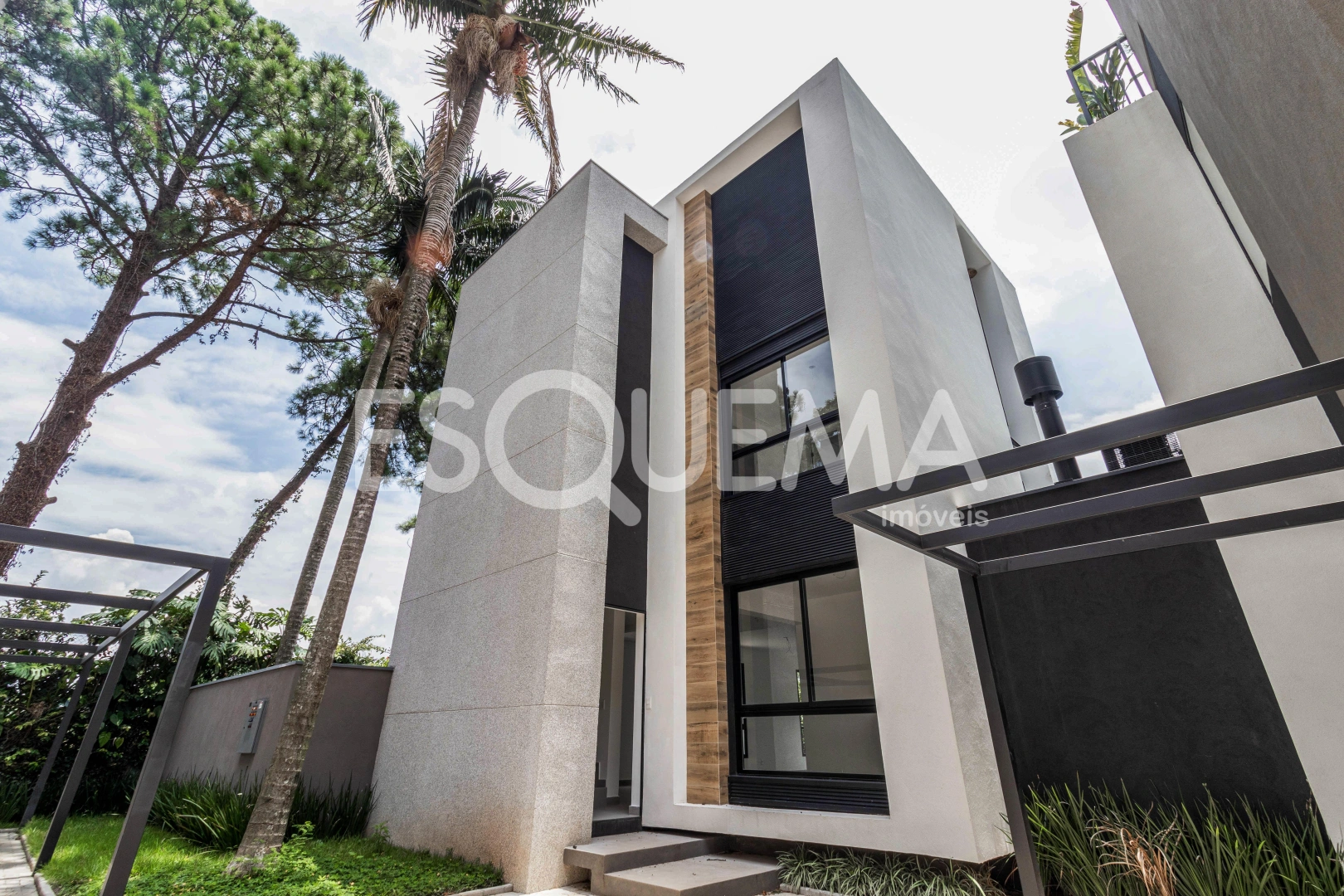 Casa em condomínio bem localizado - Imagem 1