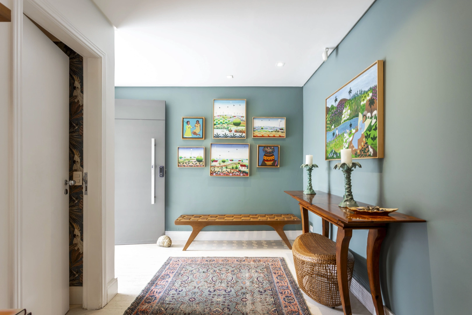 Casa rodeada por belo jardim no Morumbi - Imagem 6