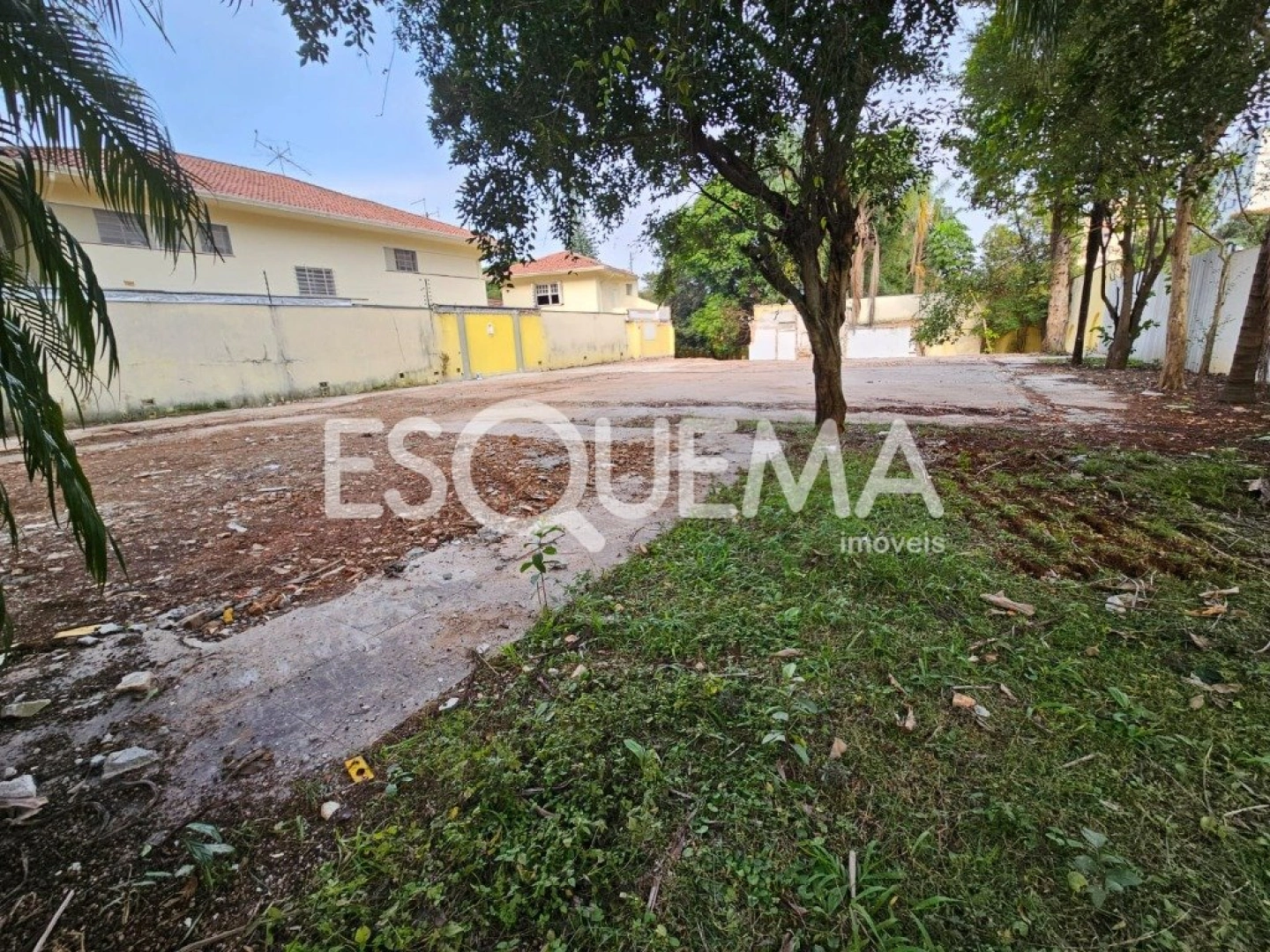 Terreno com projeto privilegiado - Imagem 14
