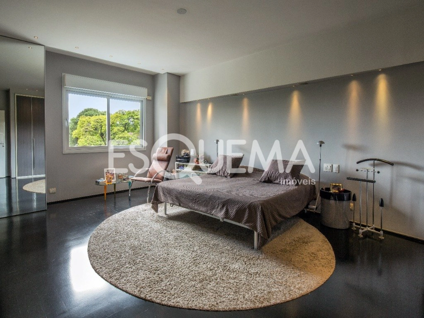Apartamento reformado no Itaim, com vista aberta para o verde do Jardim Europa - Imagem 10