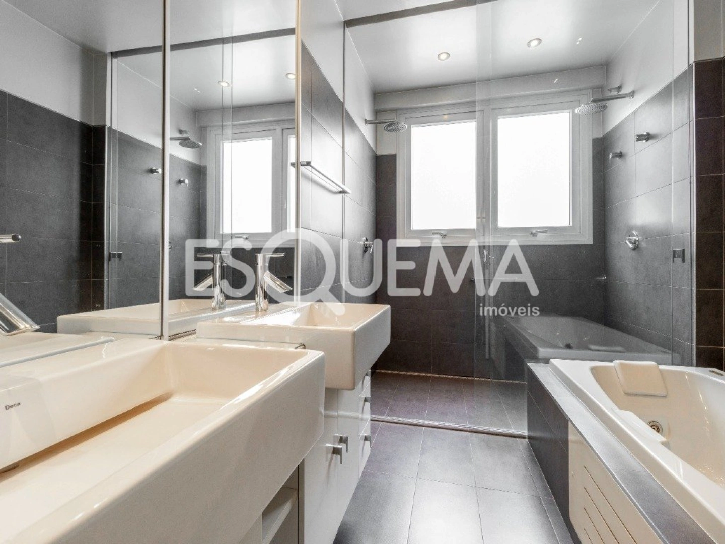 Apartamento reformado no Itaim, com vista aberta para o verde do Jardim Europa - Imagem 11