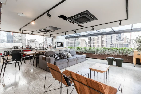 Cobertura duplex no Itaim Bibi