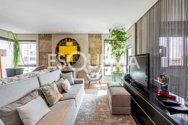 Apartamento à venda em rua nobre do Itaim Bibi, próximo ao Parque do Povo
