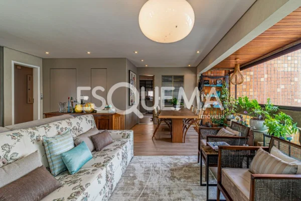 Apartamento à venda em rua nobre do Itaim Bibi, próximo ao Parque do Povo