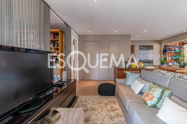 Apartamento à venda em rua nobre do Itaim Bibi, próximo ao Parque do Povo