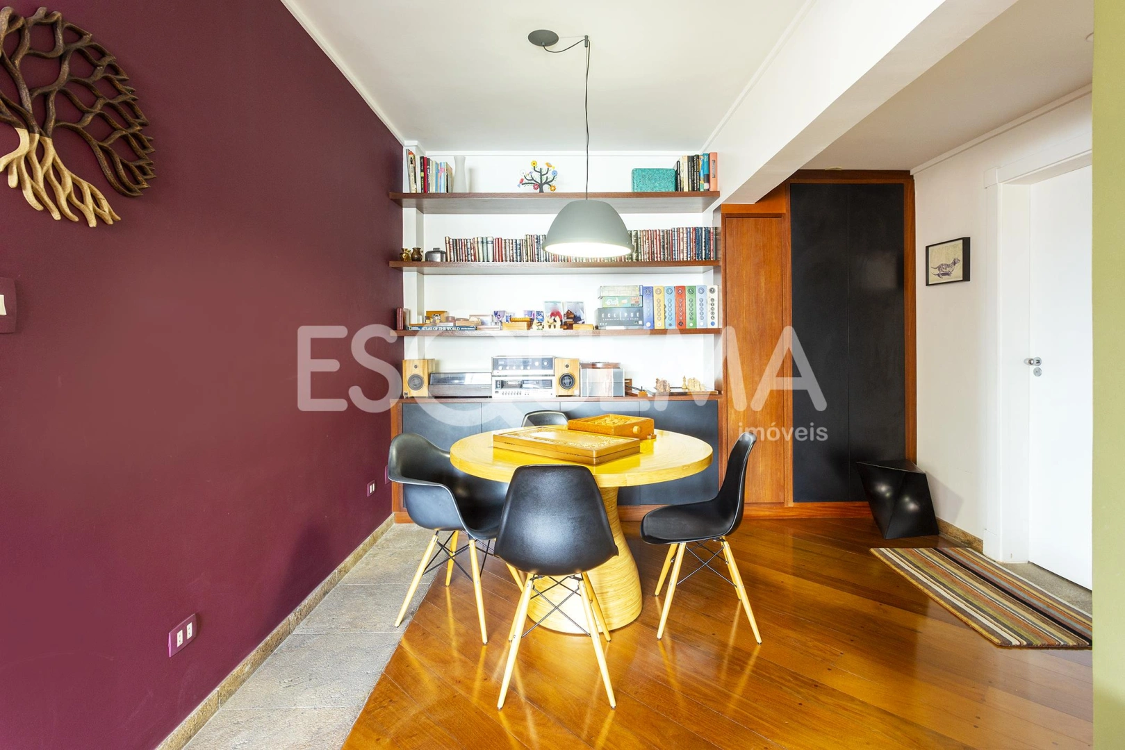Apartamento em andar alto a passos da Praça Pereira Coutinho - Imagem 10