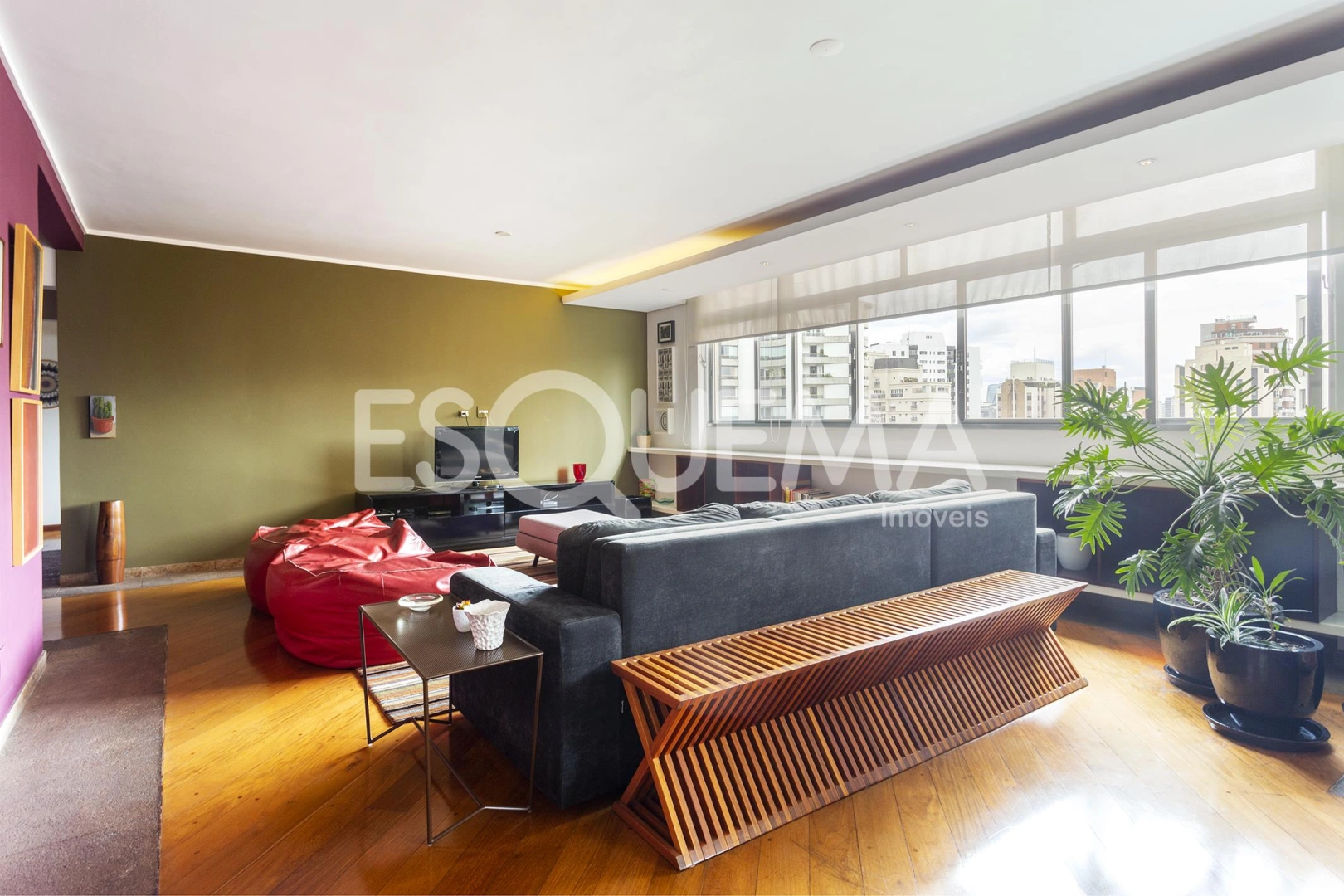 Apartamento em andar alto a passos da Praça Pereira Coutinho - Imagem 4