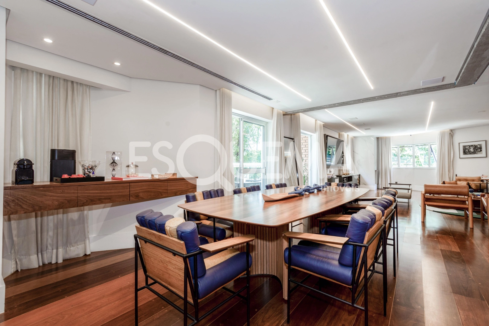 Apartamento reformado com vista para o verde na Vila Nova Conceição - Imagem 3
