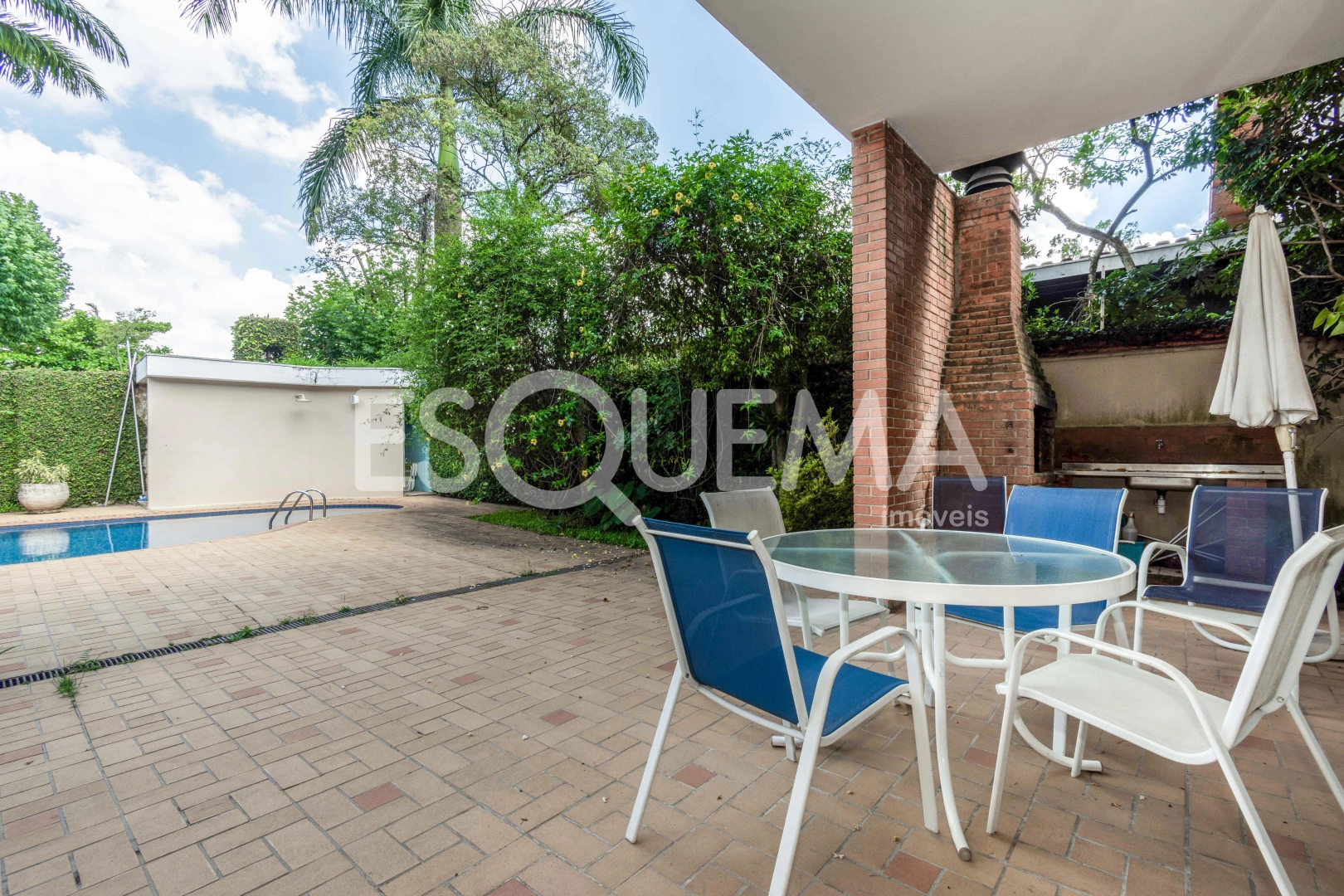 Casa com jardim em rua arborizada e com fácil acesso às principais vias da região - Imagem 7