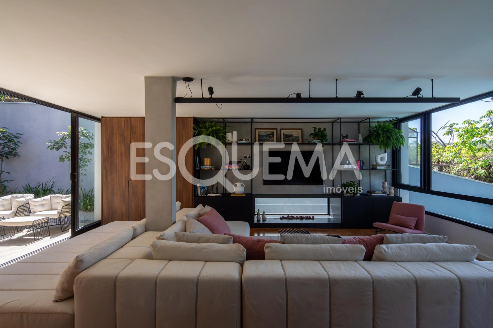 Casa assinada com vista livre no Pacaembu - Imagem 3