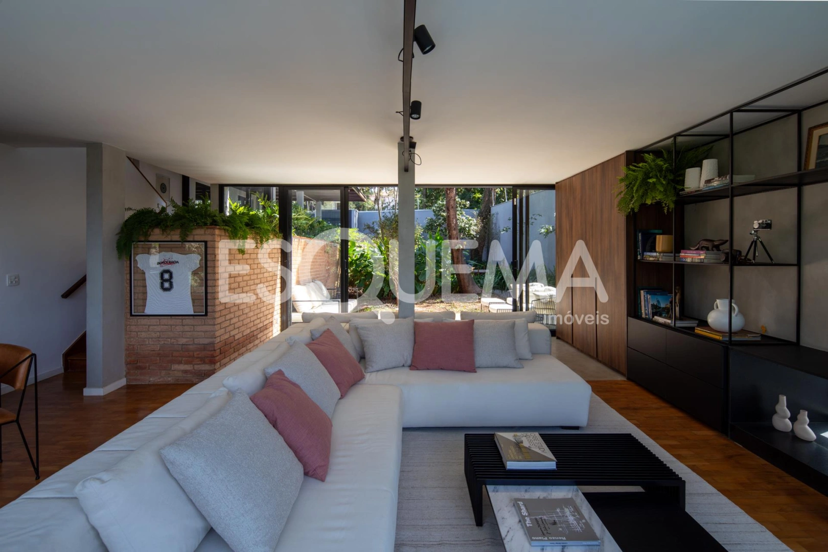 Casa assinada com vista livre no Pacaembu - Imagem 9