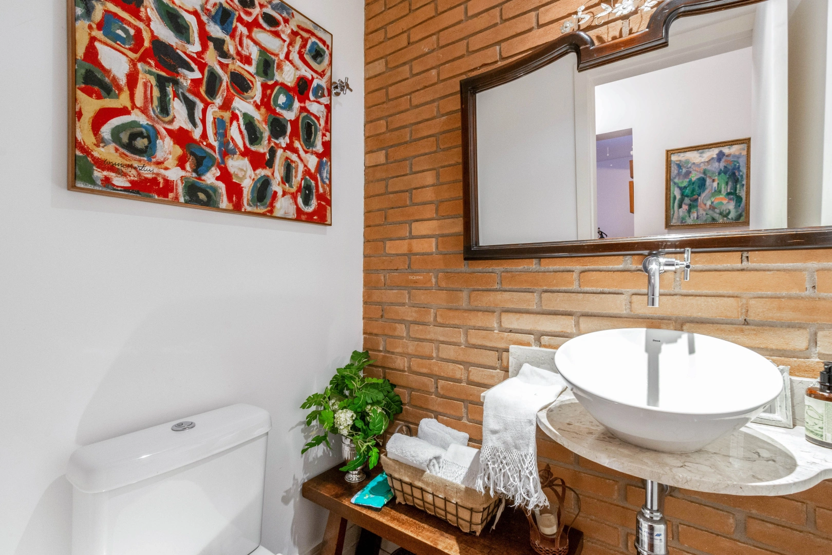 Apartamento reformado, localizado próximo ao conforto da região - Imagem 10
