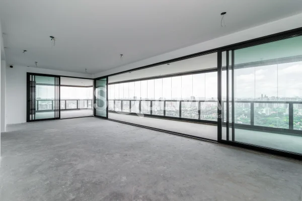 Apartamento andar alto Fasano Itaim