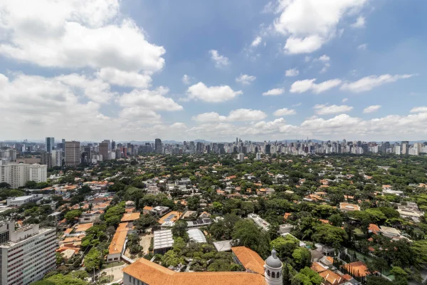 Apartamento andar alto Fasano Itaim